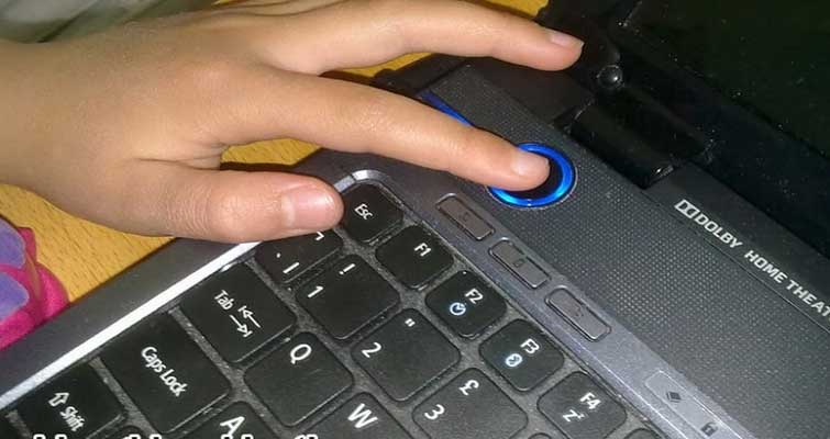 laptop-cua-ban-se-rat-nhanh-hong-vi-nhung-thoi-quen-xau-nay-skytech.company-1
