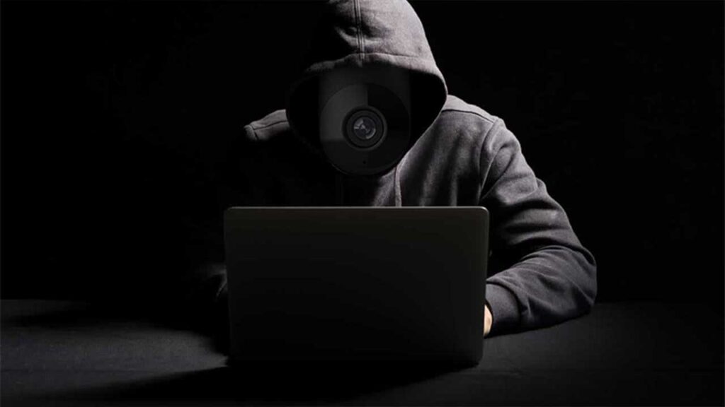 hack-camera-gia-dinh-nguyen-nhan-va-cach-phong-tranh-2